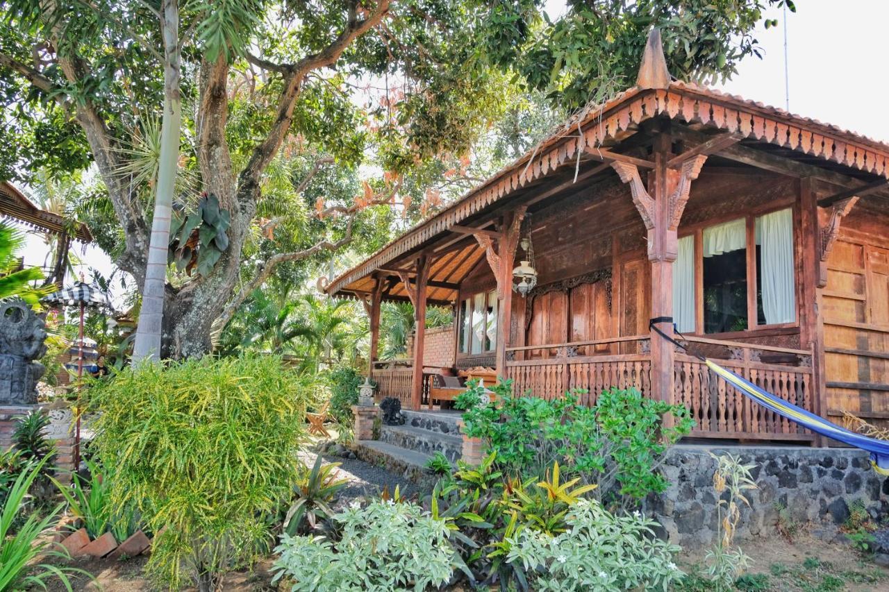 Villa Bantes Mps Kubutambahan  Buitenkant foto