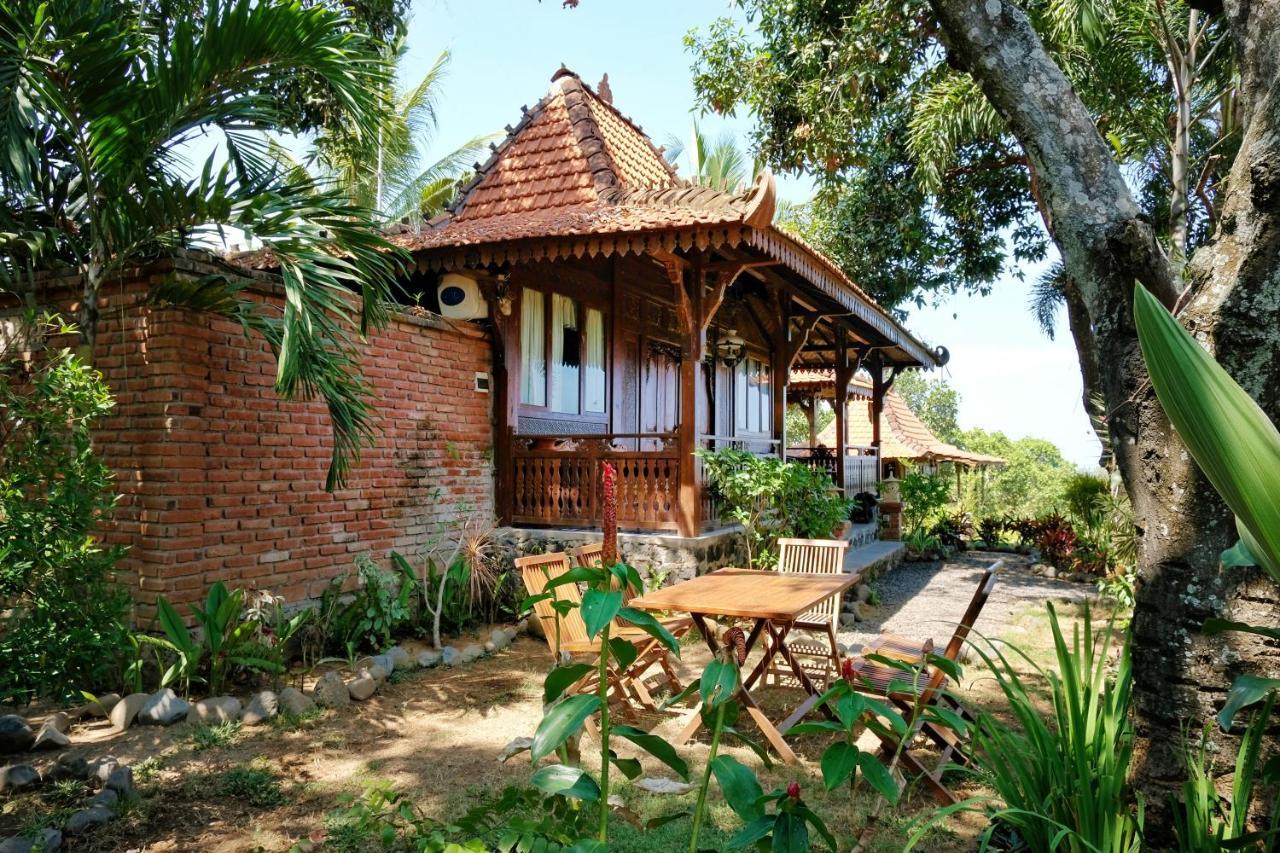 Villa Bantes Mps Kubutambahan  Buitenkant foto