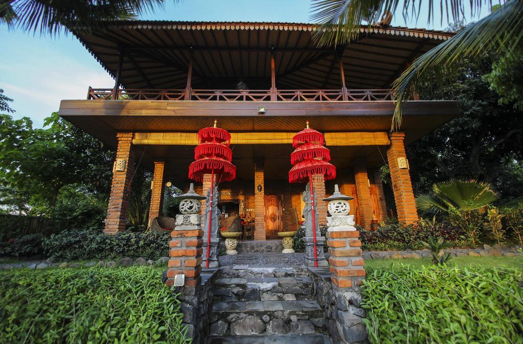 Villa Bantes Mps Kubutambahan  Buitenkant foto