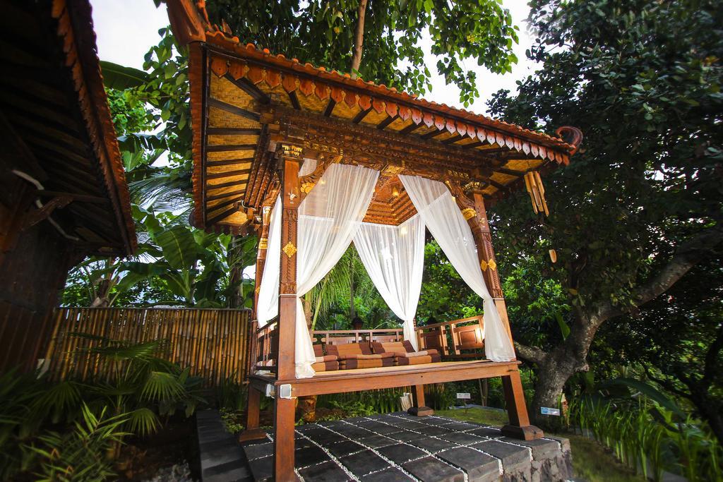 Villa Bantes Mps Kubutambahan  Buitenkant foto