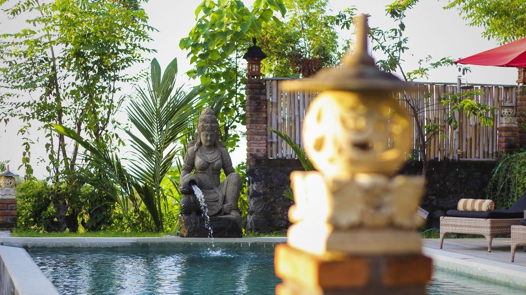Villa Bantes Mps Kubutambahan  Buitenkant foto